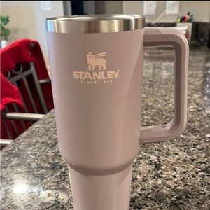 Stanley Quencher Tumbler